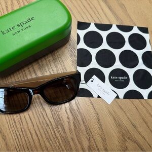 Brand New! Kate Spade ♠️Tan and Gold Sunglasses